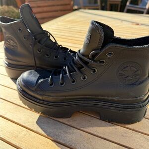 Converse Black High-Top Sneakers- size 6